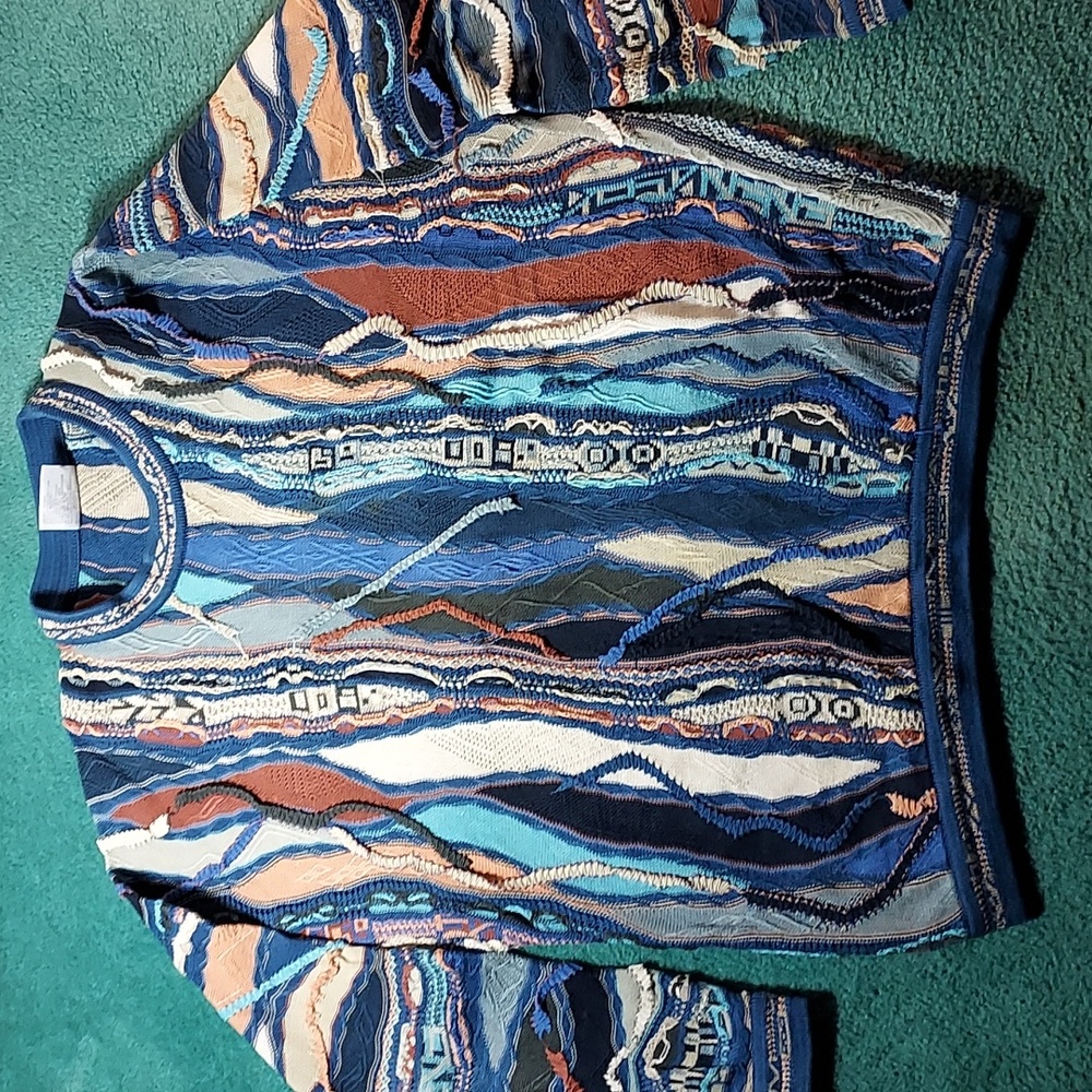 AUTHENTIC COOGI SWEATER X/L